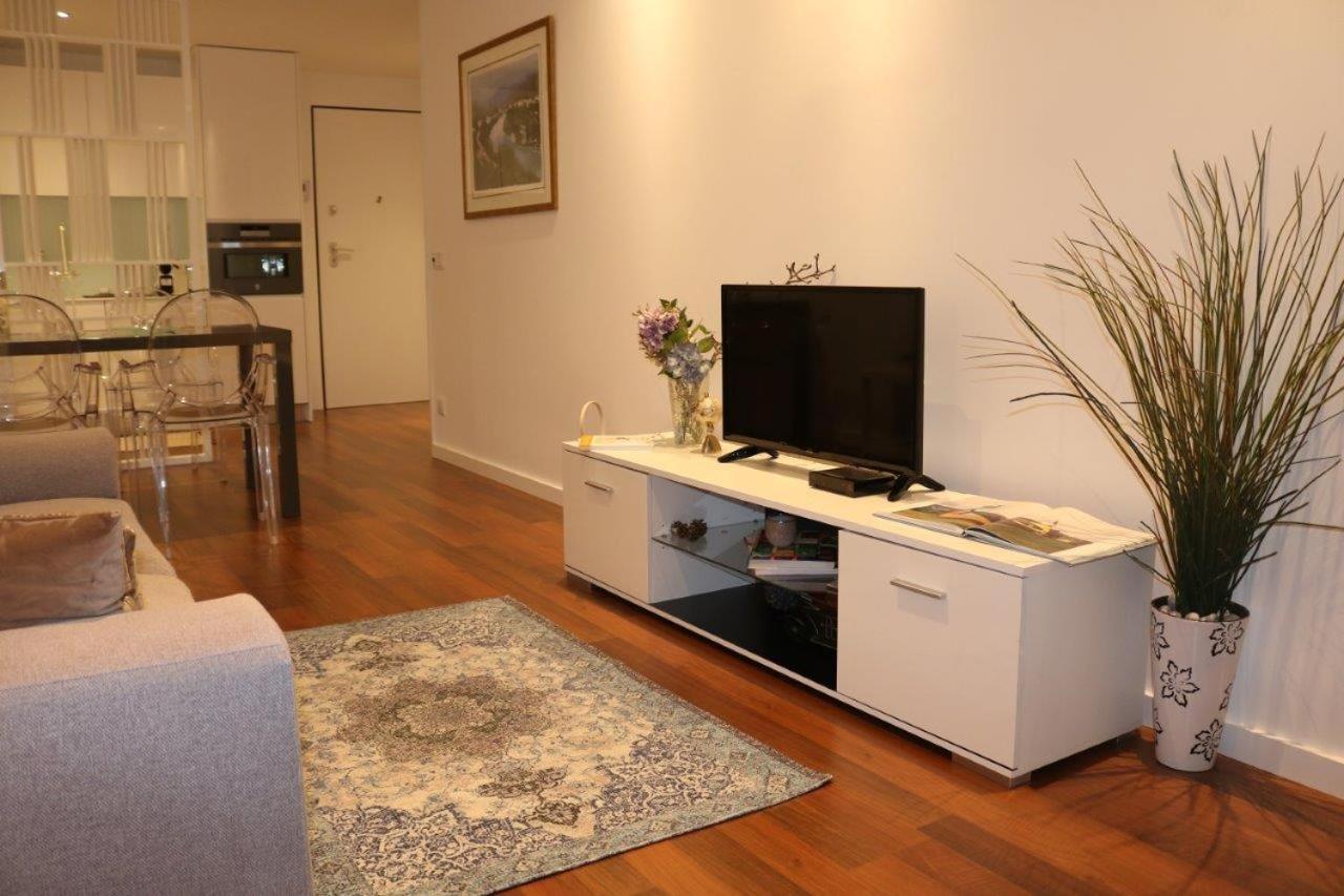 Apartment Deluxe - Train Station, Center *