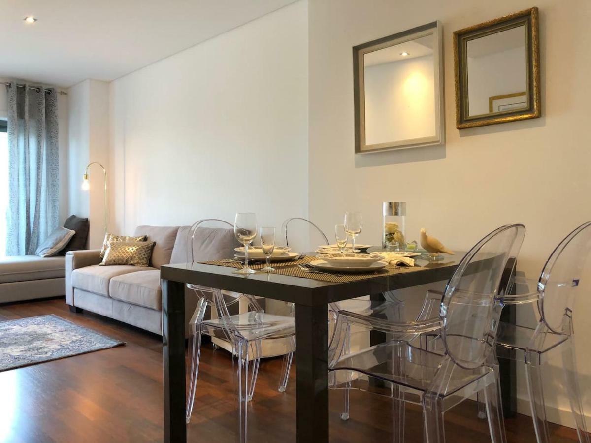 Apartment Deluxe - Train Station, Center Aveiro